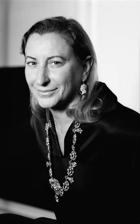 miuccia prada dal modello all'abito|miuccia prada vita.